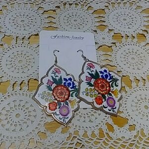 Earrings, raised florals, oversized, lovely detail